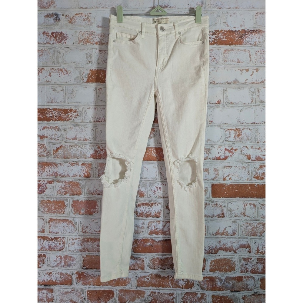 Free People Skinny Jeans Womens 26 Ivory Distressed Ripped Knee High Rise 1050